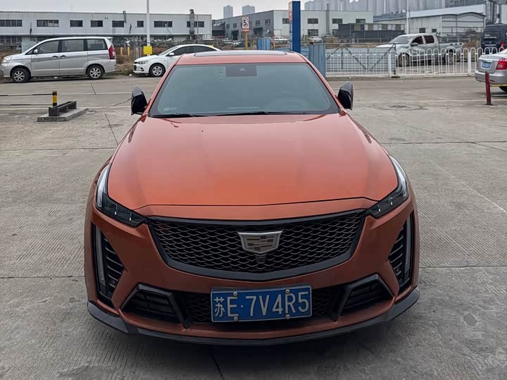 Фото 2 - Cadillac CT5