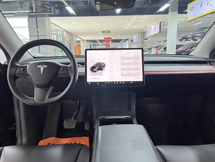 Фото 7 - Tesla Model Y