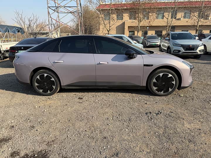 Фото 7 - XPeng Mona M03