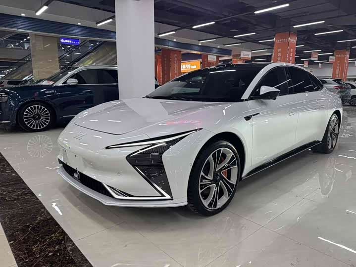 Фото 1 - IM motors L7