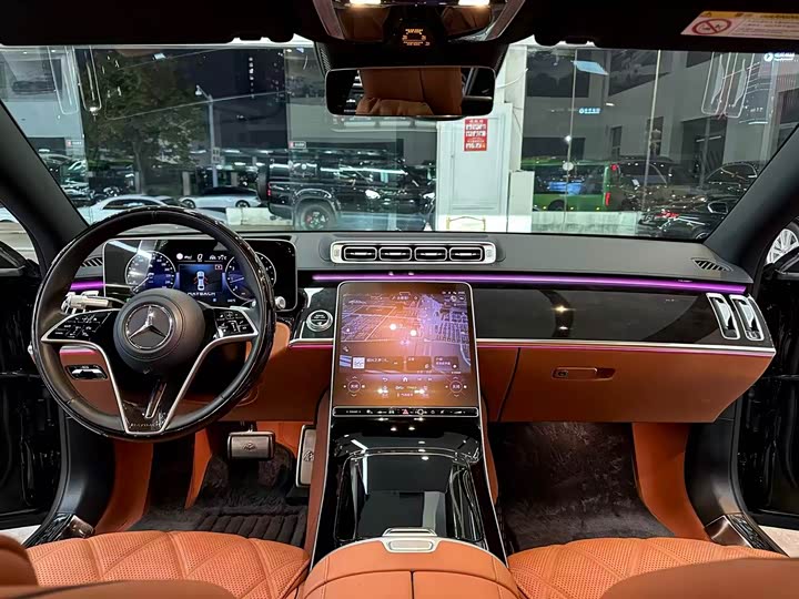 Фото 8 - Mercedes-Benz Maybach S-Class