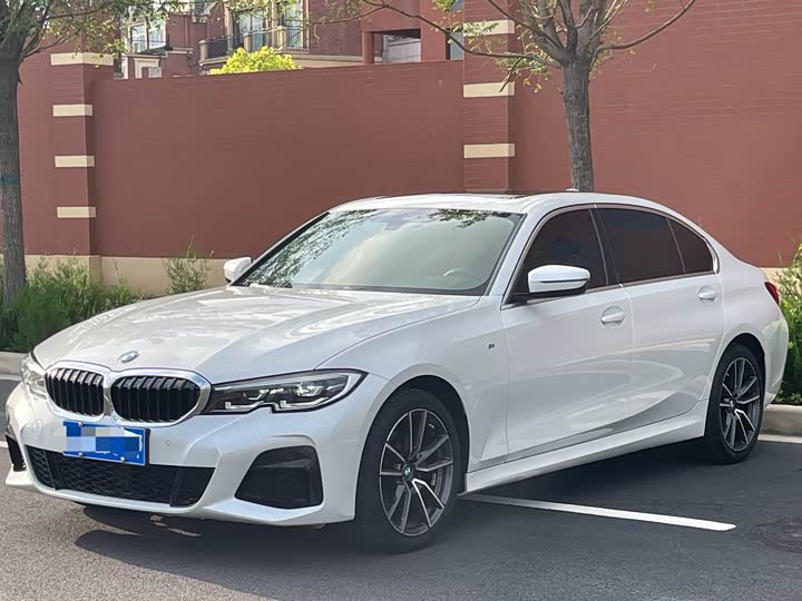 Фото 1 - BMW 3 Series