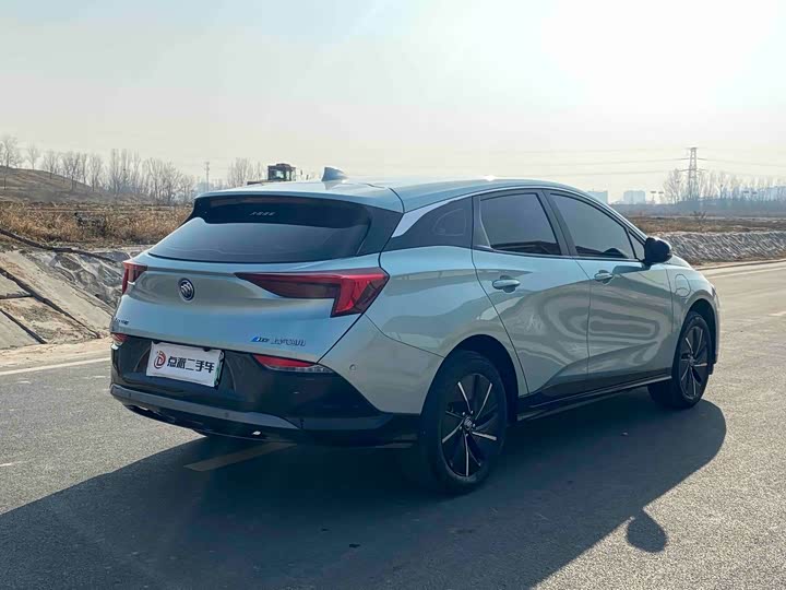 Фото 7 - Buick Velite 6