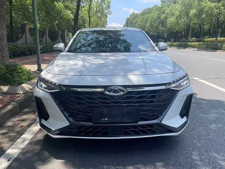 Фото 2 - Chery Arrizo 8