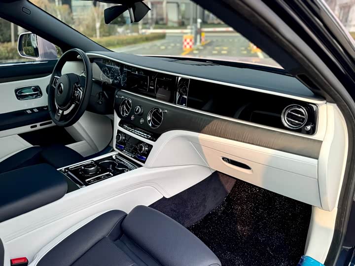 Фото 6 - Rolls-Royce Ghost