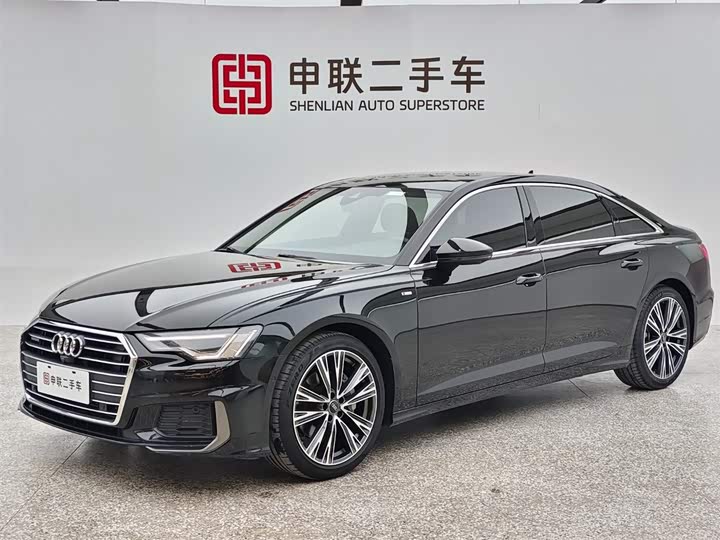 Фото 1 - Audi A6L