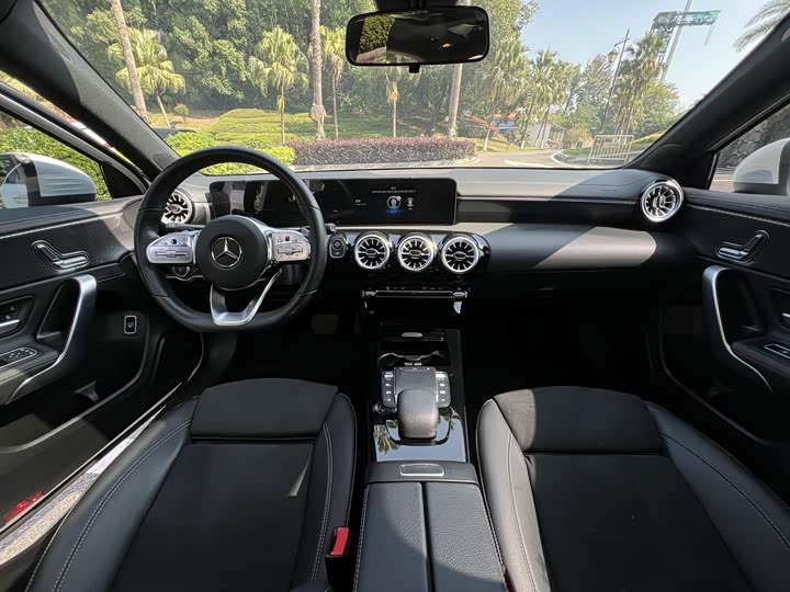 Фото 6 - Mercedes-Benz A-Class