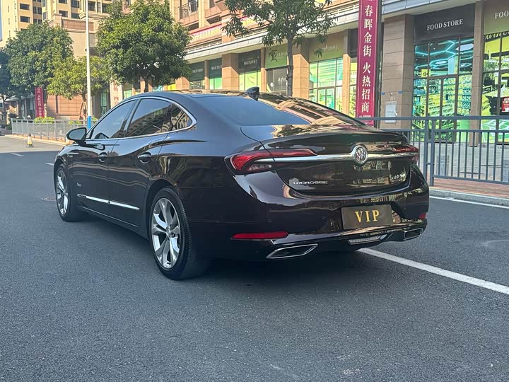 Фото 4 - Buick LaCrosse