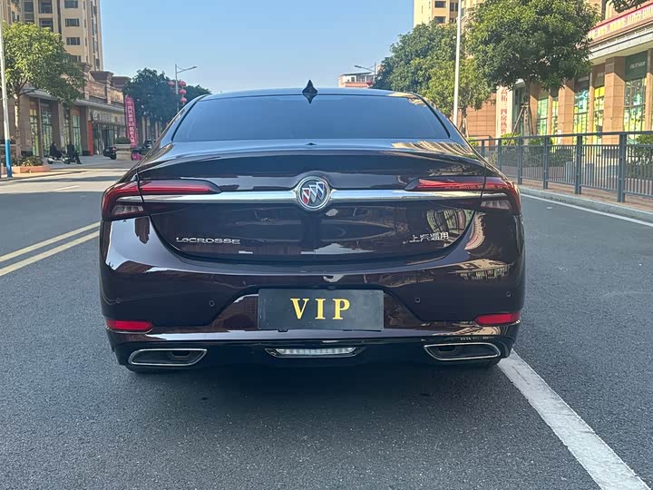 Фото 5 - Buick LaCrosse