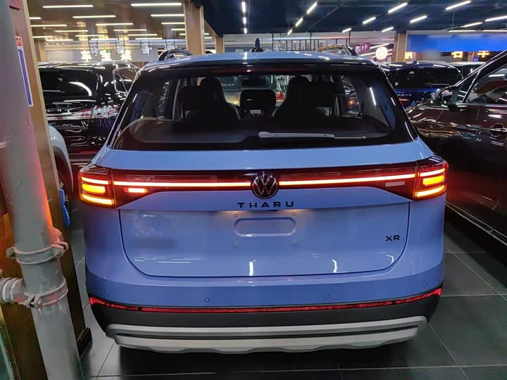 Фото 6 - Volkswagen Tharu