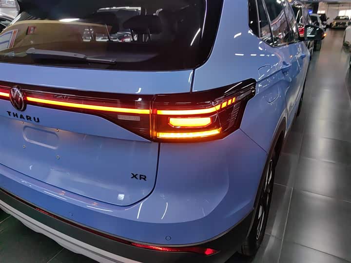 Фото 8 - Volkswagen Tharu