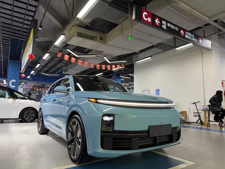 Фото 3 - LiXiang L7