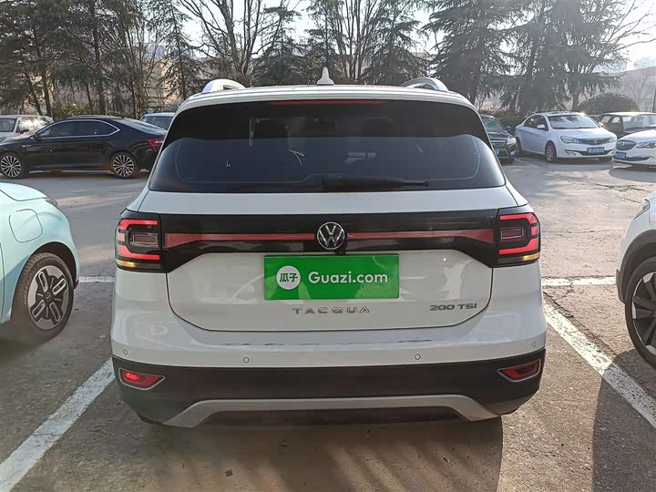 Фото 6 - Volkswagen Tacqua