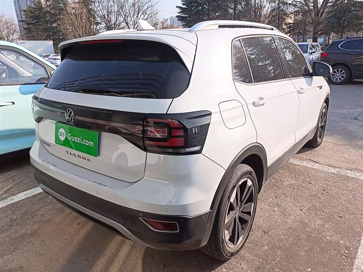 Фото 7 - Volkswagen Tacqua