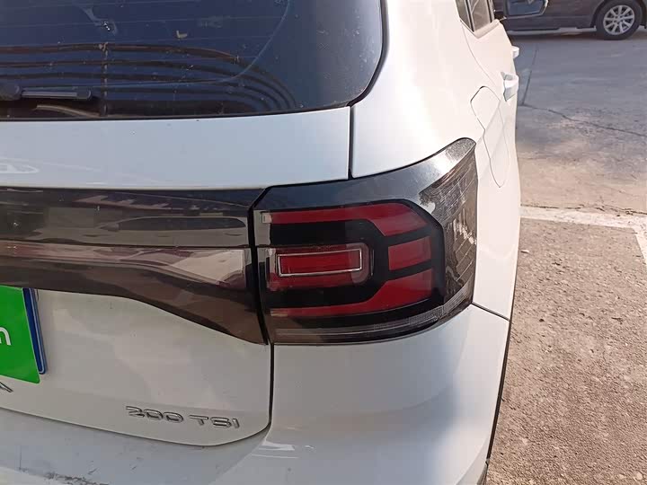 Фото 8 - Volkswagen Tacqua