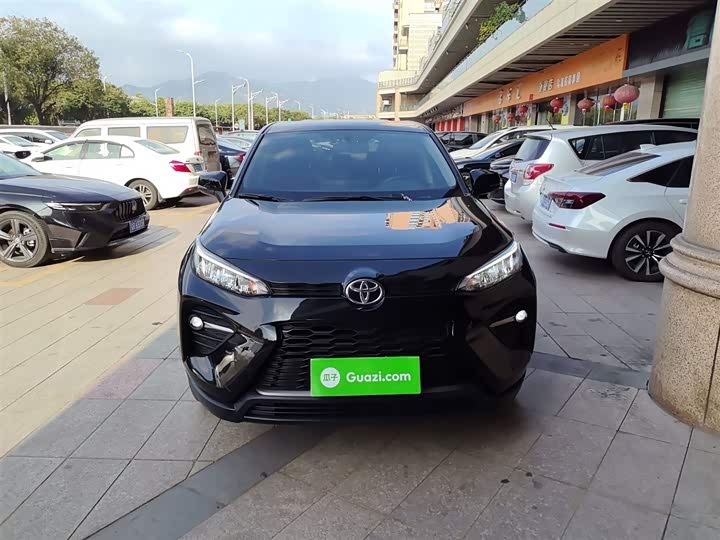 Фото 3 - Toyota Wildlander