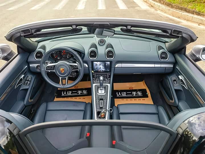 Фото 8 - Porsche 718