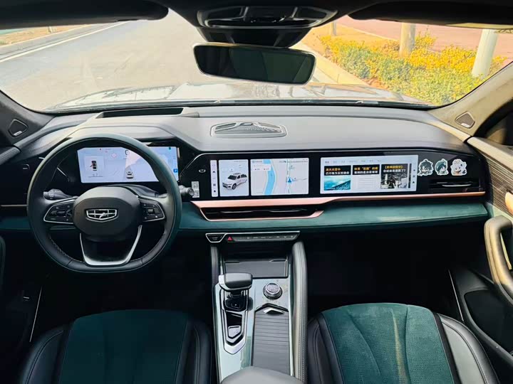 Фото 7 - Geely Monjaro