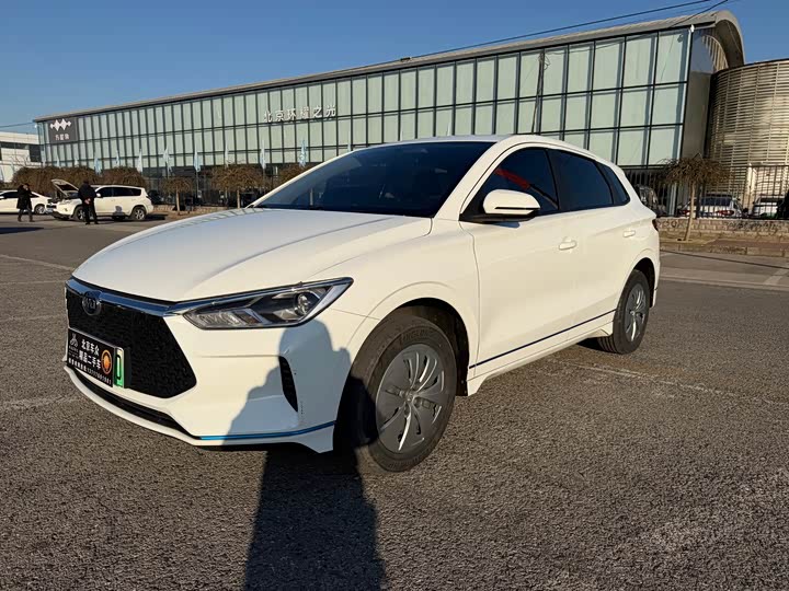 Фото 1 - BYD E2