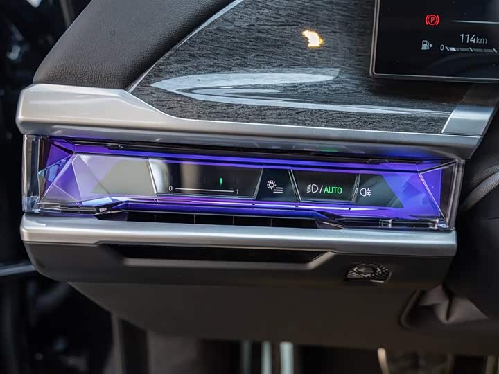 Фото 2 - BMW 7 Series