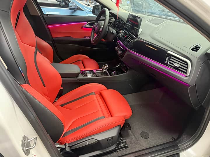 Фото 7 - BMW 1 Series