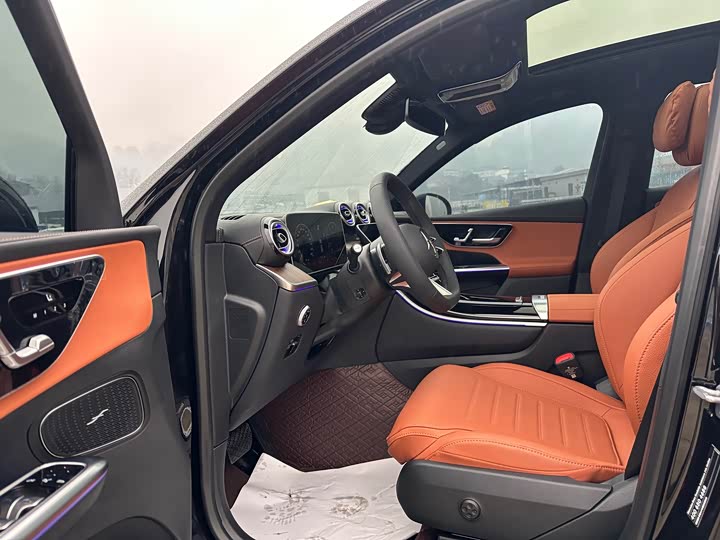 Фото 9 - Mercedes-Benz GLC-Class