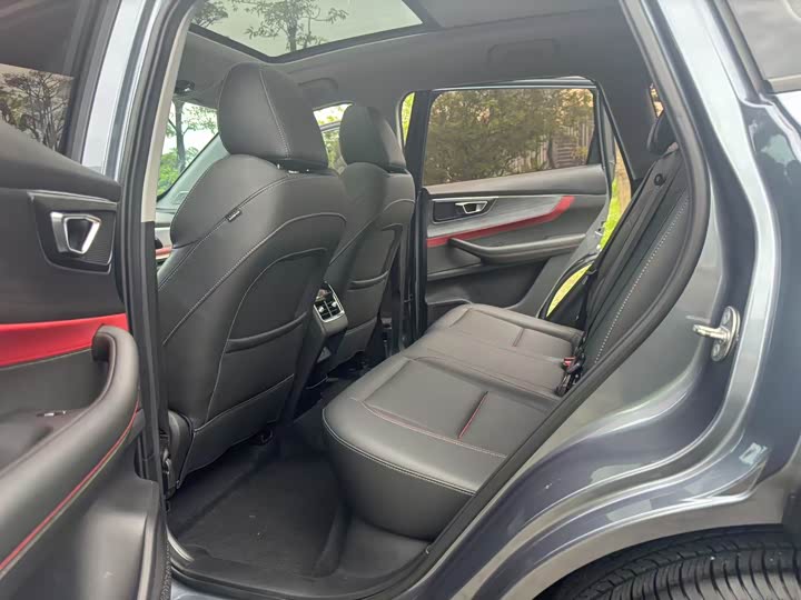 Фото 6 - Chery Tiggo 7