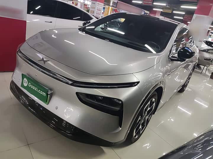 Фото 2 - XPeng G7