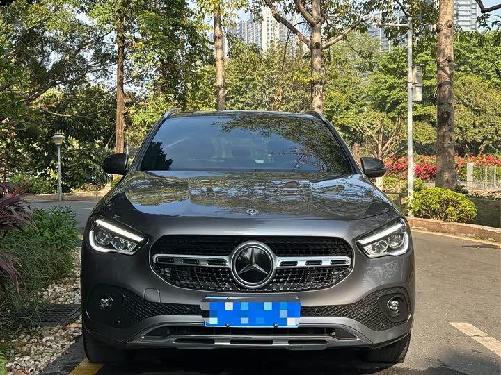 Фото 2 - Mercedes-Benz GLA-Class