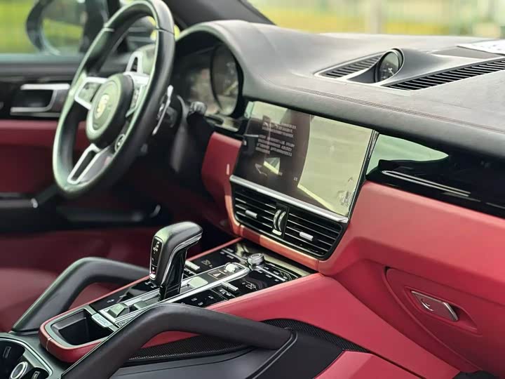 Фото 8 - Porsche Cayenne Hybrid