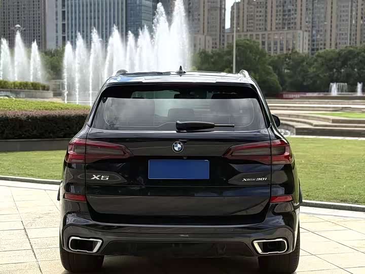Фото 9 - BMW X5