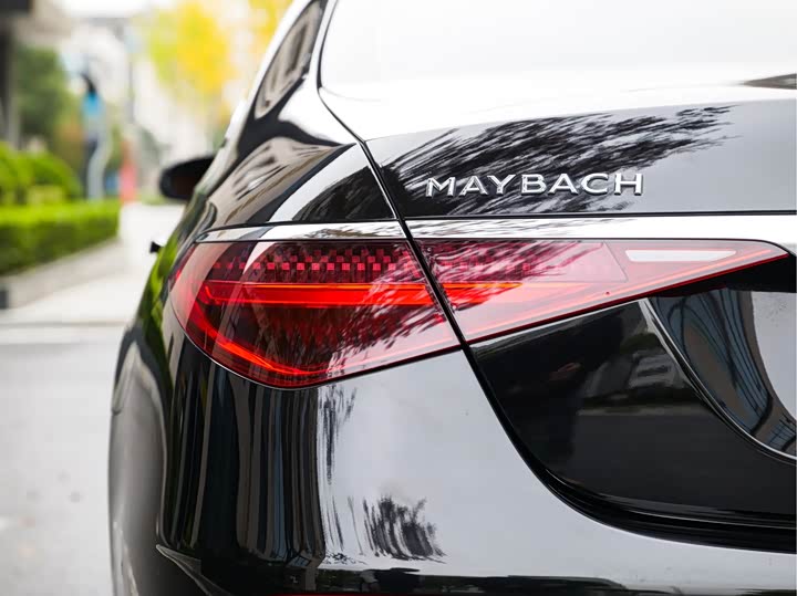 Фото 9 - Mercedes-Benz Maybach S-Class