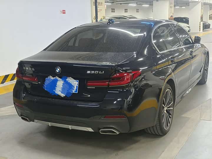 Фото 5 - BMW 5 Series