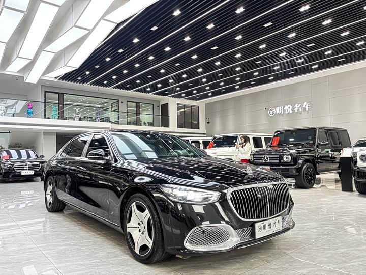 Фото 3 - Mercedes-Benz Maybach S-Class