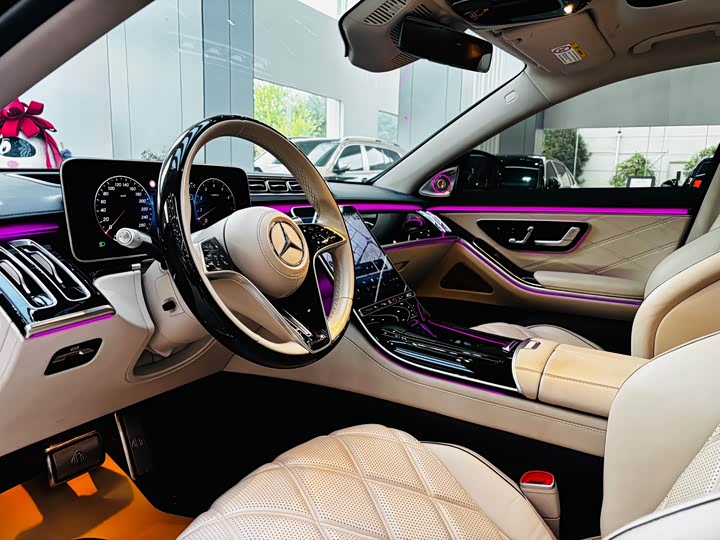 Фото 6 - Mercedes-Benz Maybach S-Class