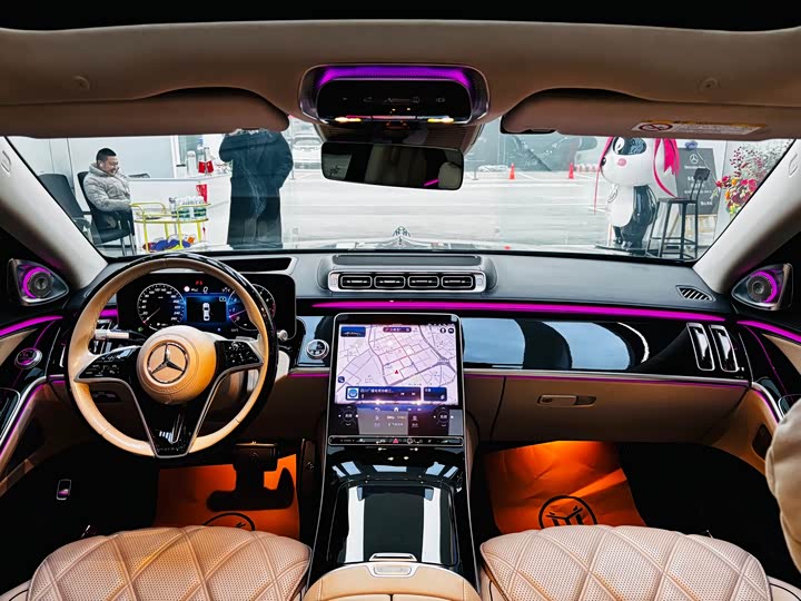 Фото 9 - Mercedes-Benz Maybach S-Class