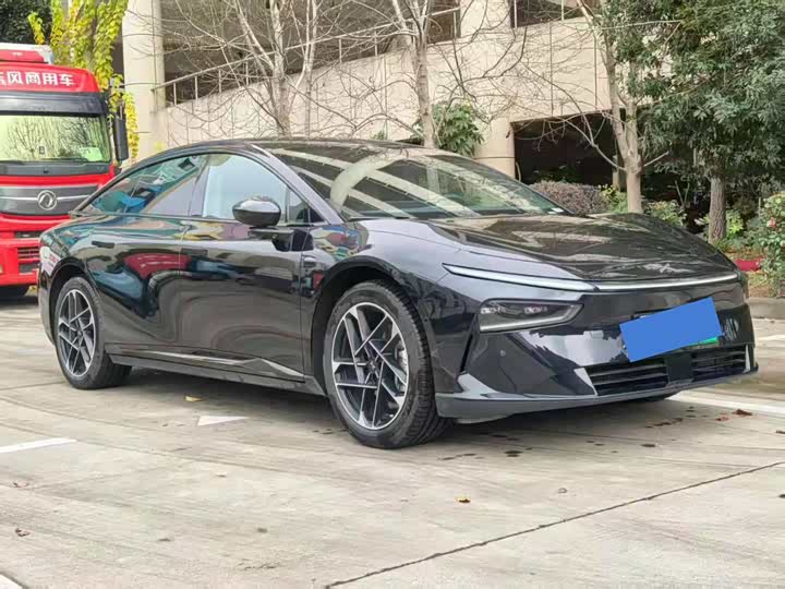 Фото 2 - XPeng F57