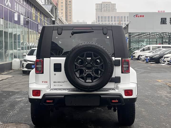 Фото 8 - BAIC Beijing BJ40
