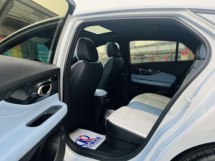 Фото 8 - GAC Trumpchi Empow R