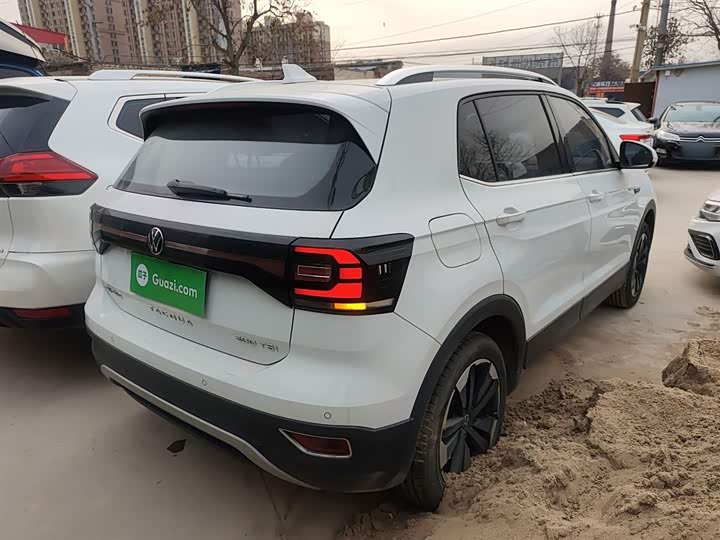 Фото 7 - Volkswagen Tacqua