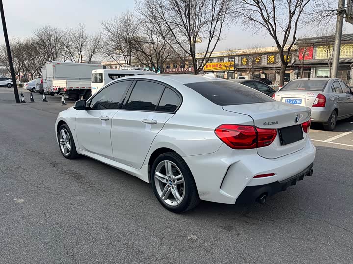 Фото 6 - BMW 1 Series