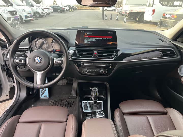 Фото 9 - BMW 1 Series
