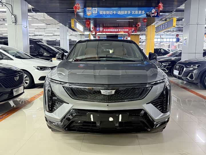 Фото 2 - Cadillac Optiq