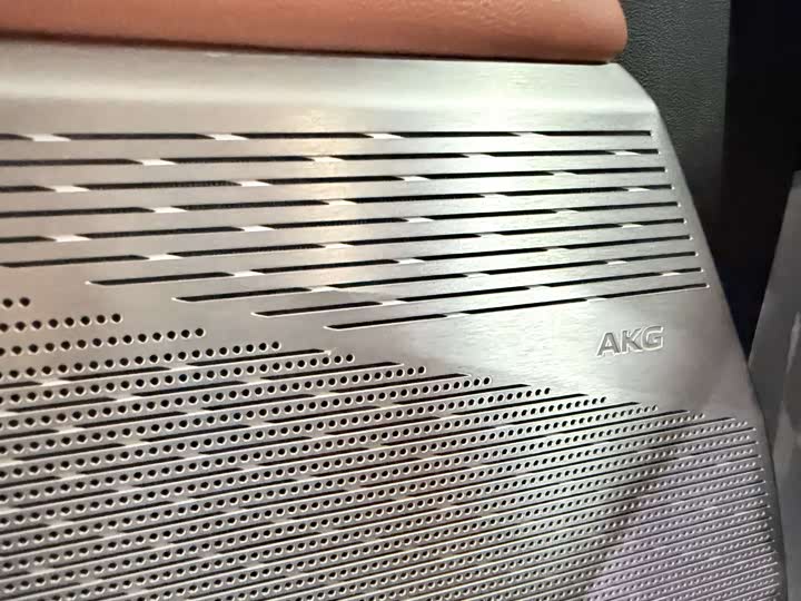 Фото 9 - Cadillac Optiq