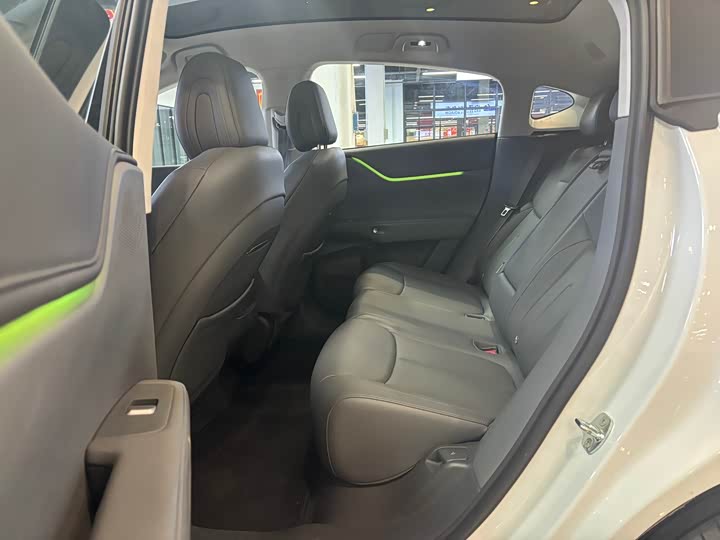 Фото 6 - XPeng G6