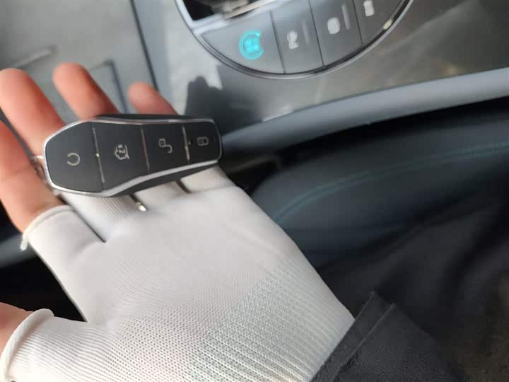 Фото 9 - BYD Seal 06 GT