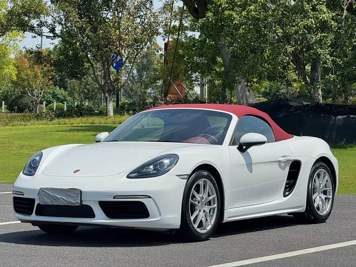 Фото 1 - Porsche 718