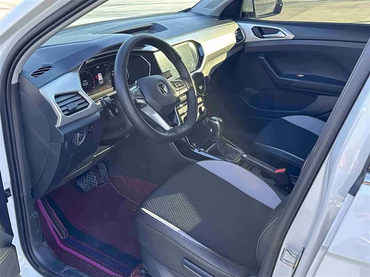 Фото 4 - Volkswagen Tacqua