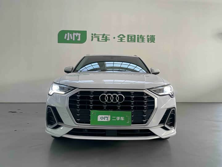 Фото 2 - Audi Q3