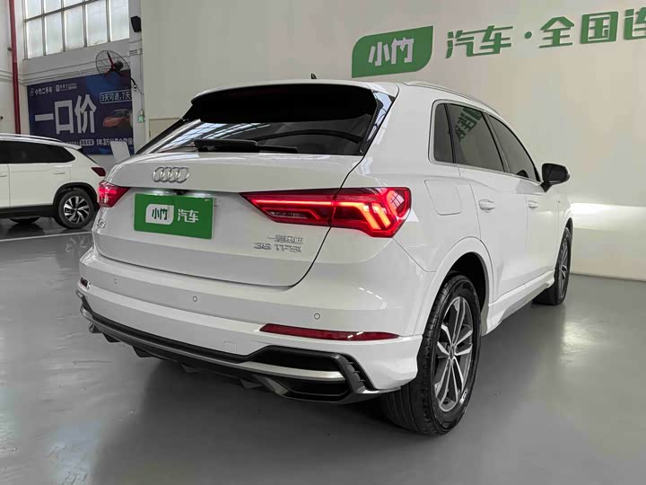 Фото 5 - Audi Q3